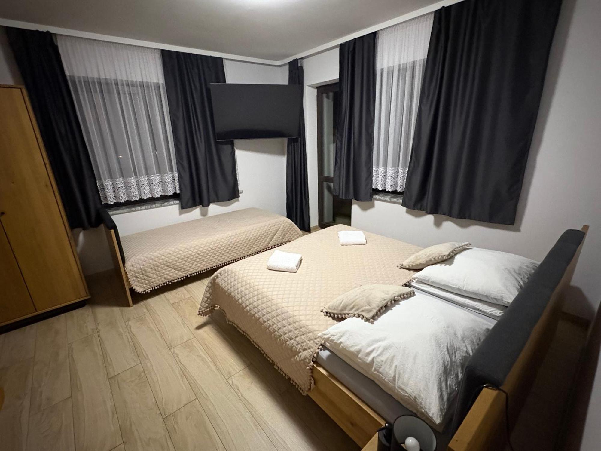 Apartament Mis زاكوباني المظهر الخارجي الصورة